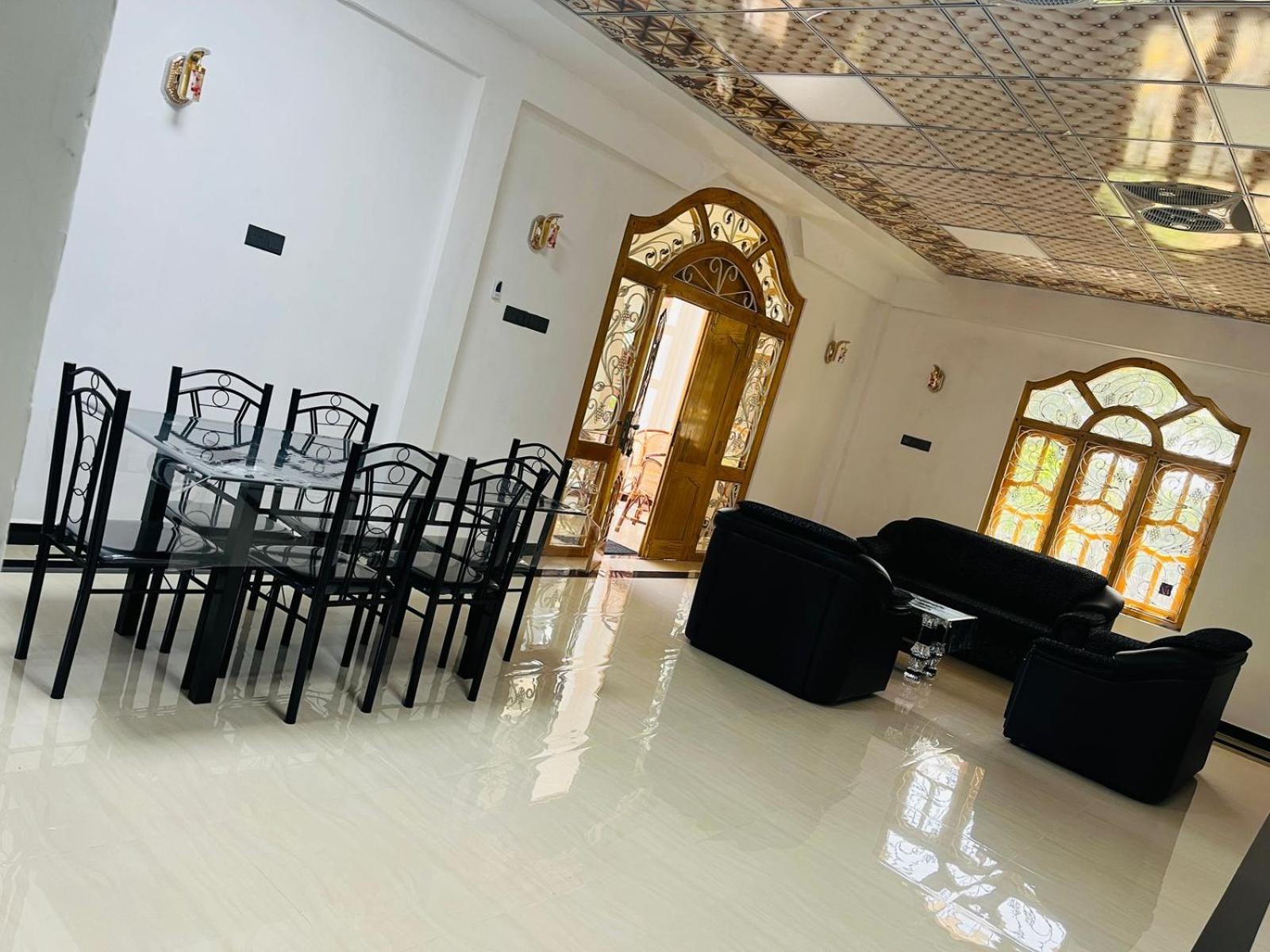 J & J Homestay Джафна Екстер'єр фото